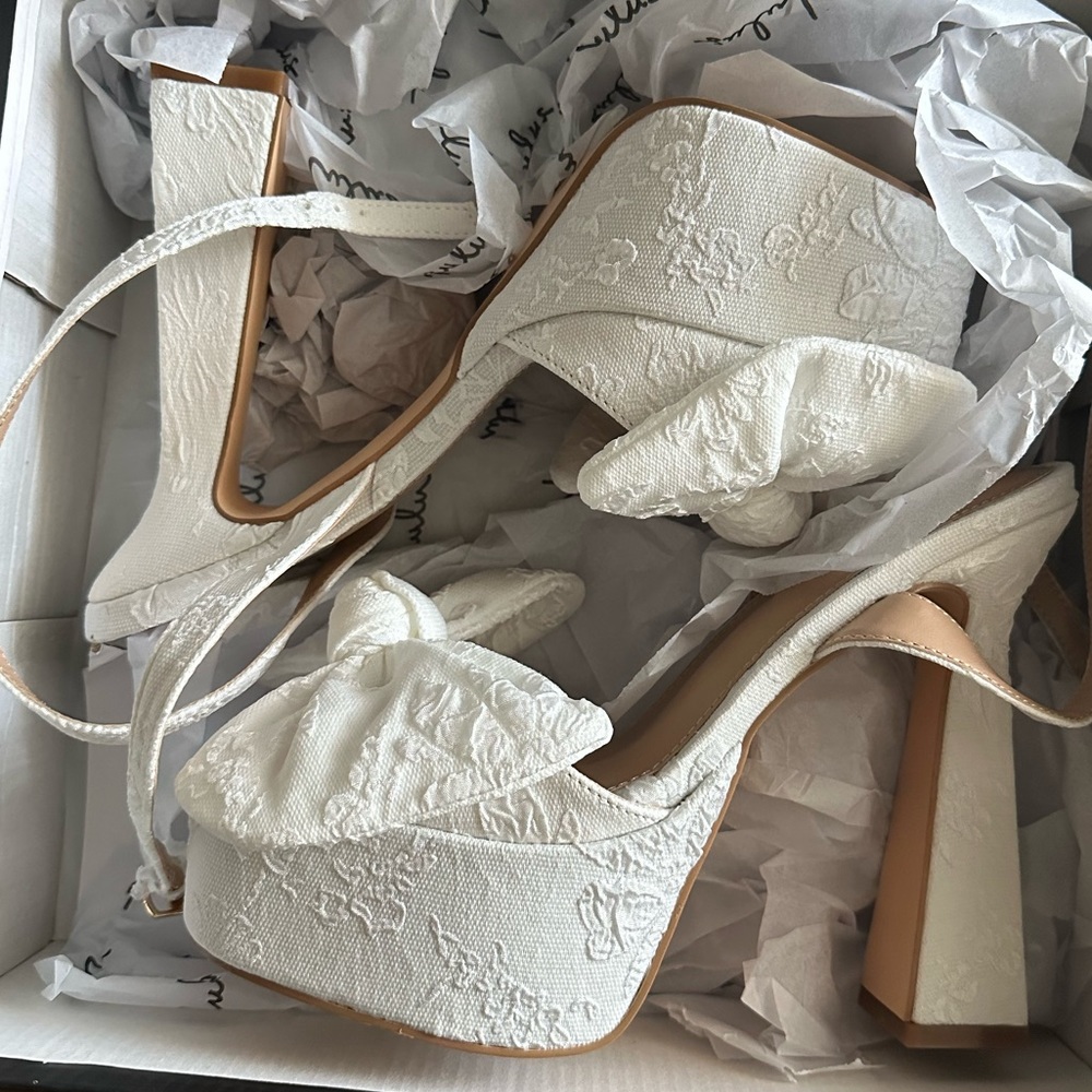 Lulu’s White Floral Jacquard Bow Platform Ankle Strap Heels
